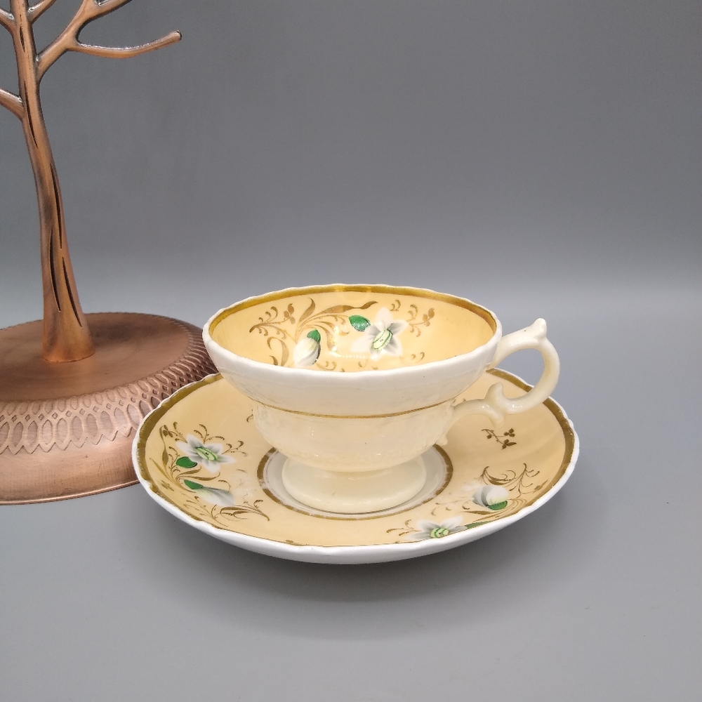 Rockingham Porcelain Gold Lily Tea Cup Saucer 230 Vintage Antique